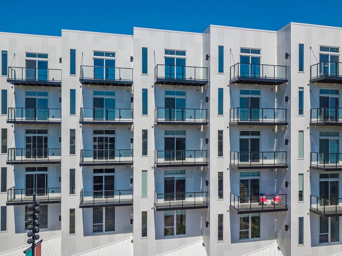 Art Bloc apartment building with balconies, Waterloo, Iowa