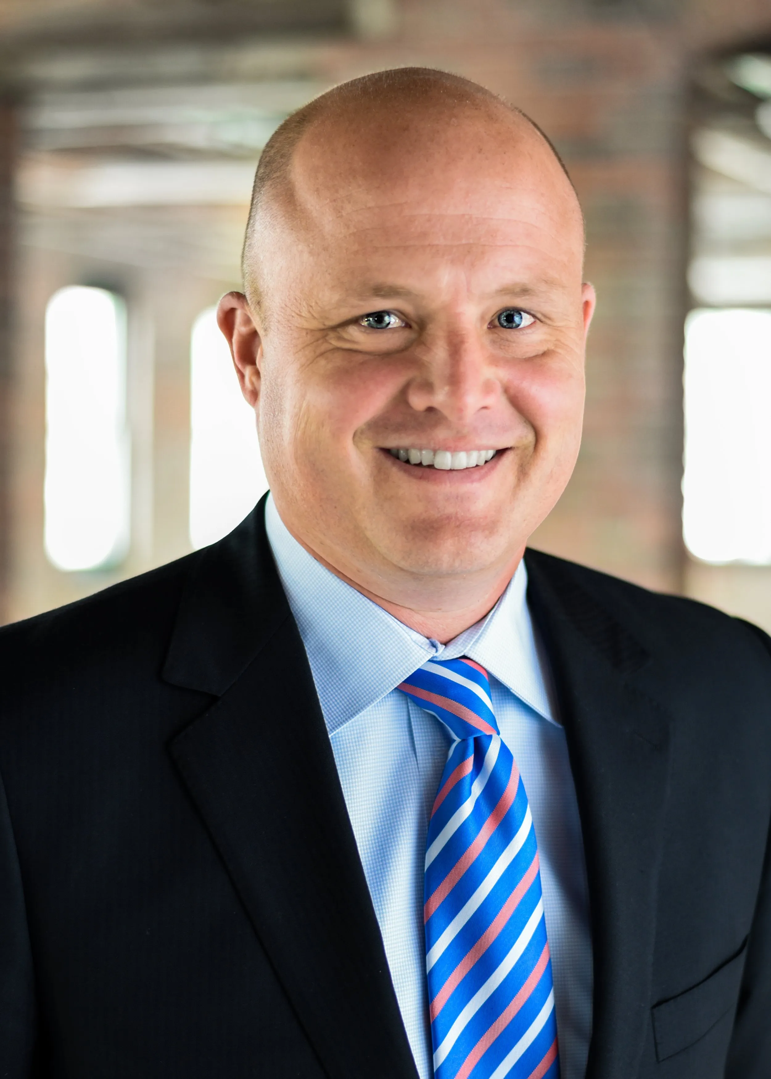 Professional headshot photographed by Jackall Creative