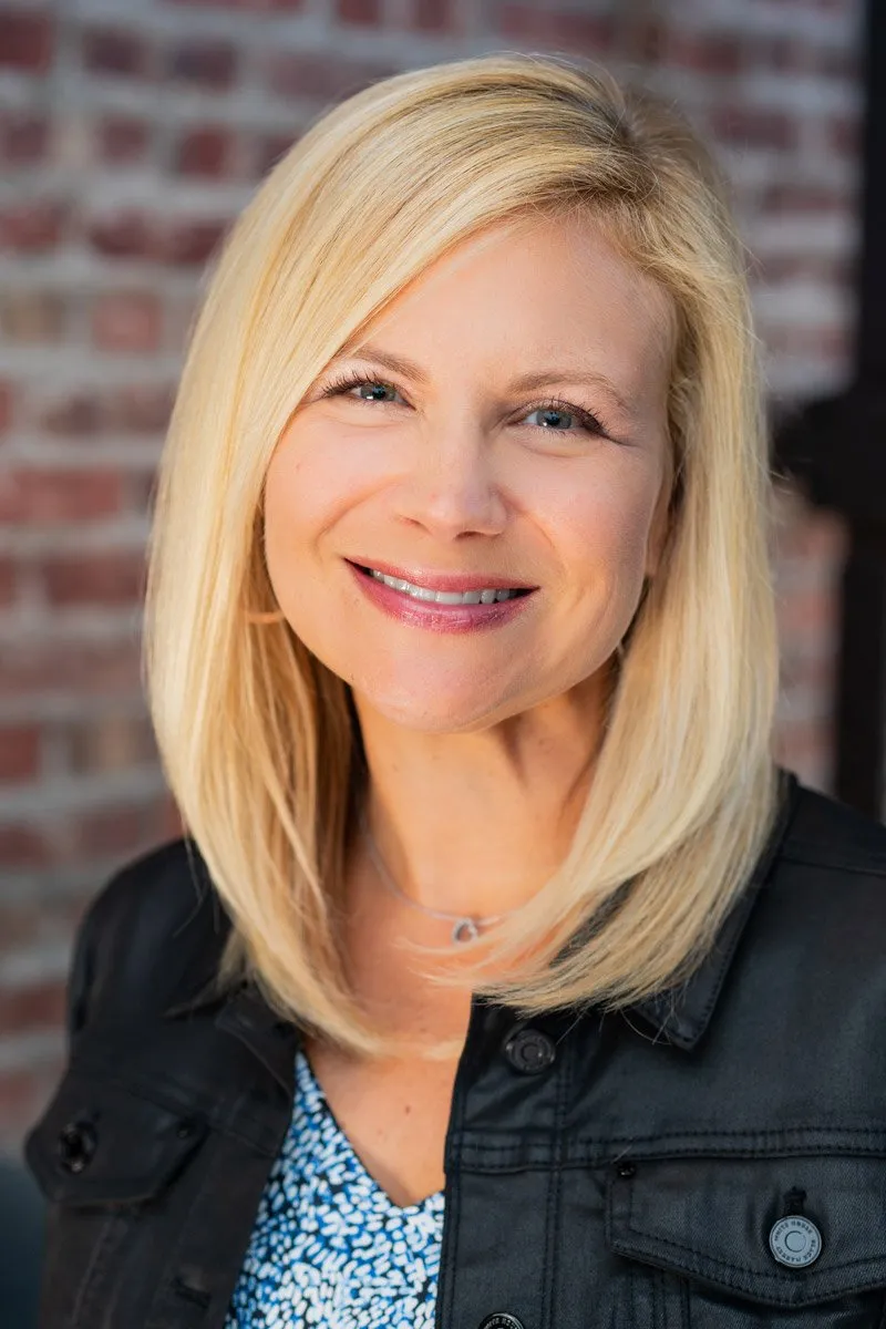Professional headshot photographed by Jackall Creative