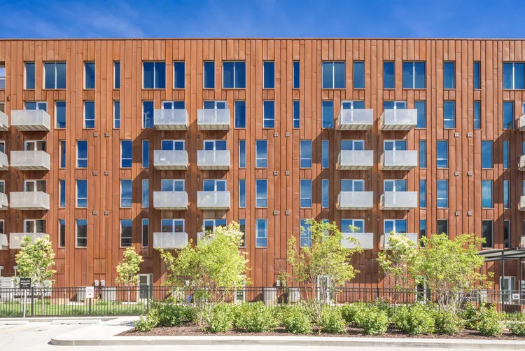 219 East Grand apartment building, Des Moines